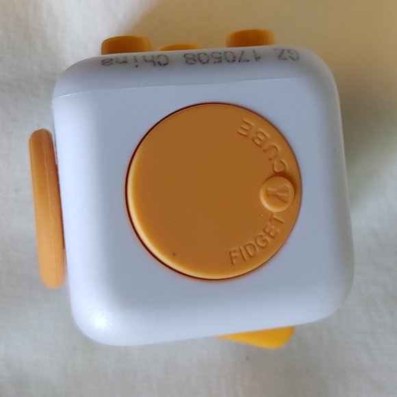 Fidget Cube - Picture 6 of 6